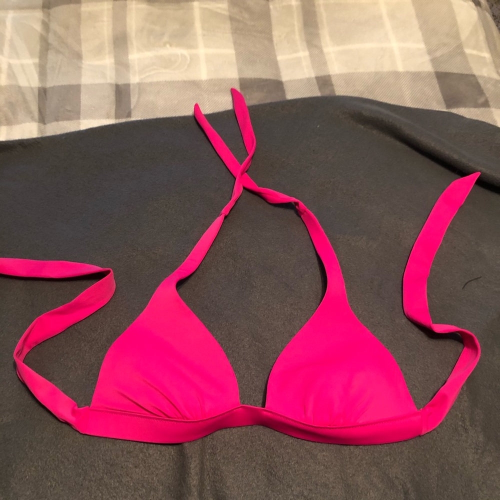 Victoria’s Secret bikini top